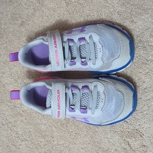 Under Armour size 12 kids gray rainbow tennis shoe sneakers